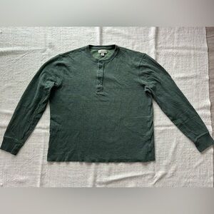 J. Crew knot goods men’s Forest Green warm Henley Top